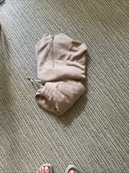 Varley Pants - Varley Set- Hawley DoubleSoft Zip Hoodie and Slim Cut Jogger in Taupe